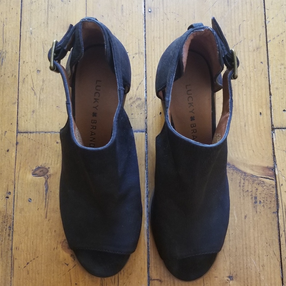 Lucky Brand Pumps